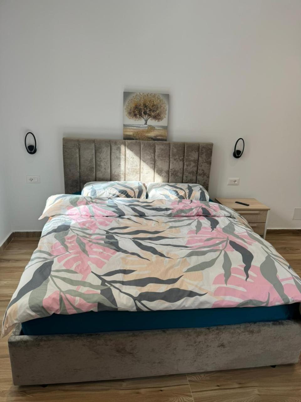 Vila 21 At Blloku Area Tirana Zewnętrze zdjęcie