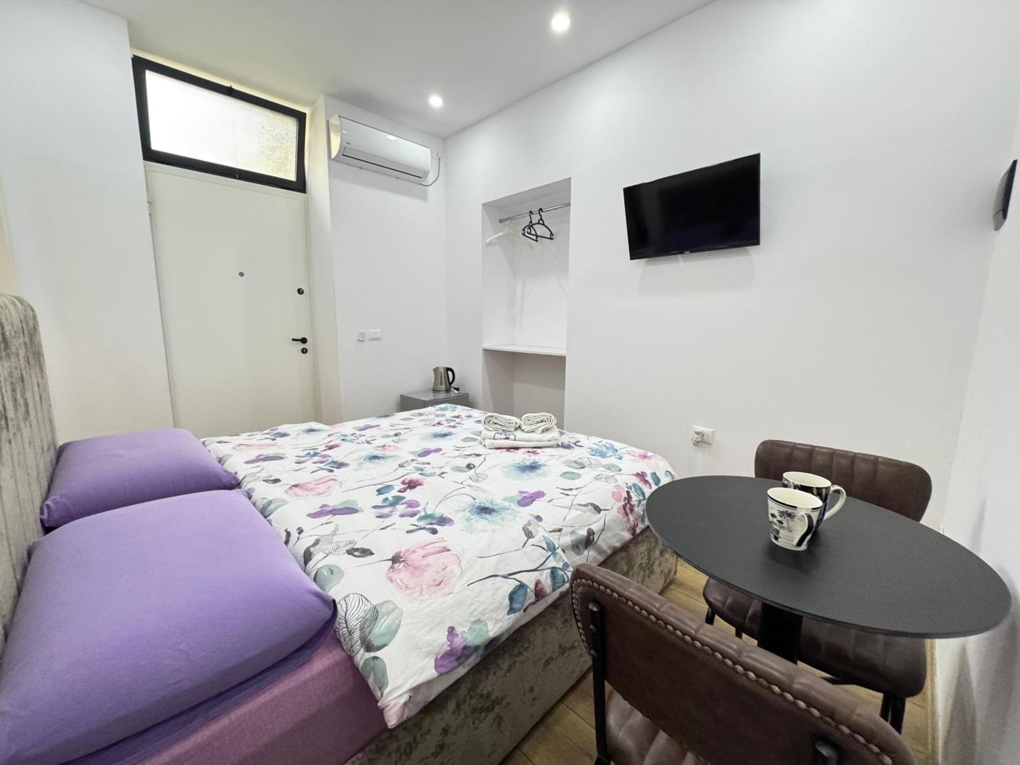 Vila 21 At Blloku Area Tirana Zewnętrze zdjęcie